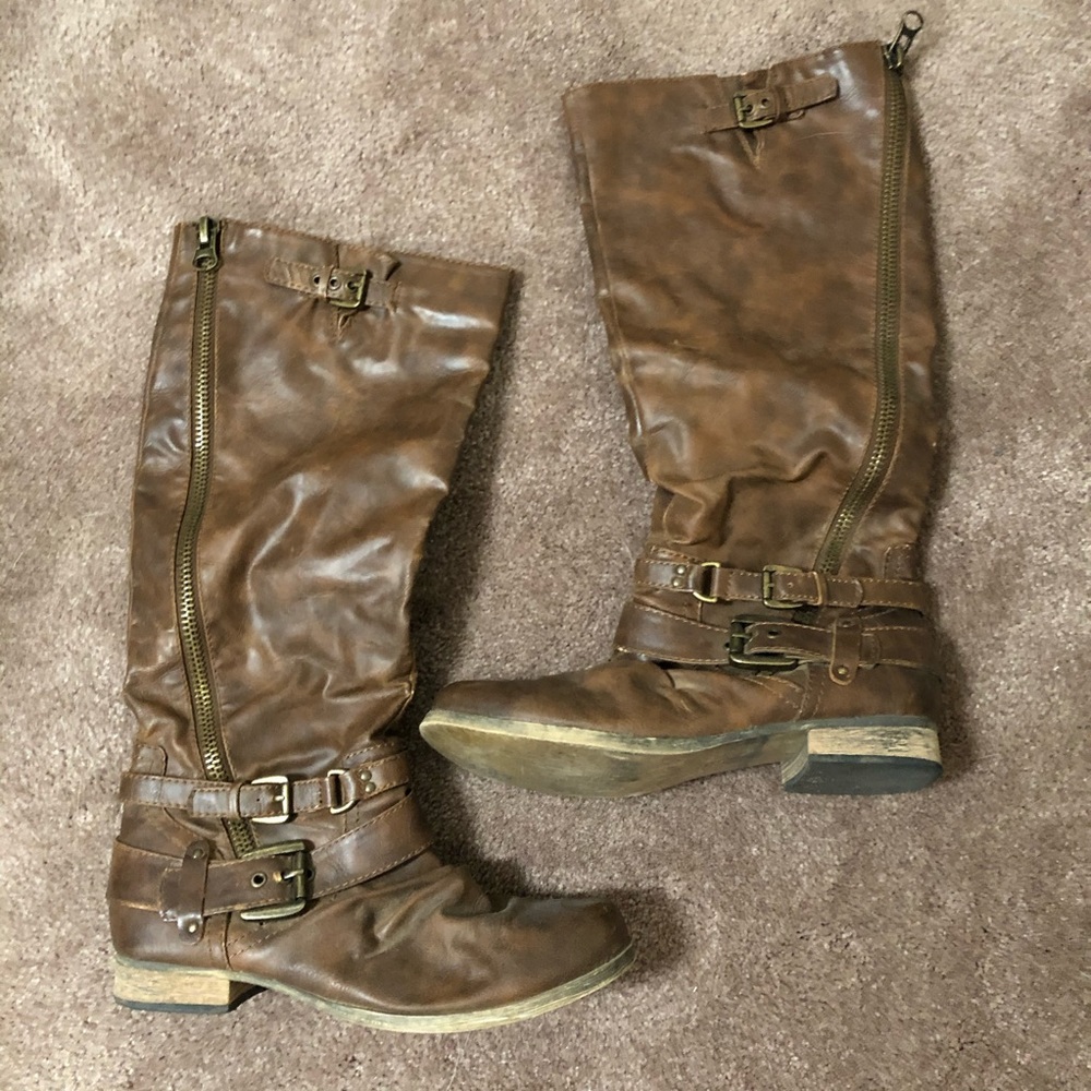 Brown Carlos by Carlos Santana Boots
